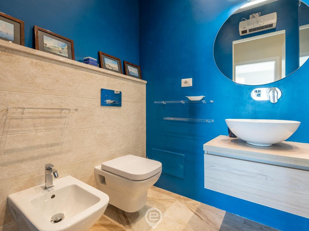 Cityscape Vista Apartment Кальярі Екстер'єр фото