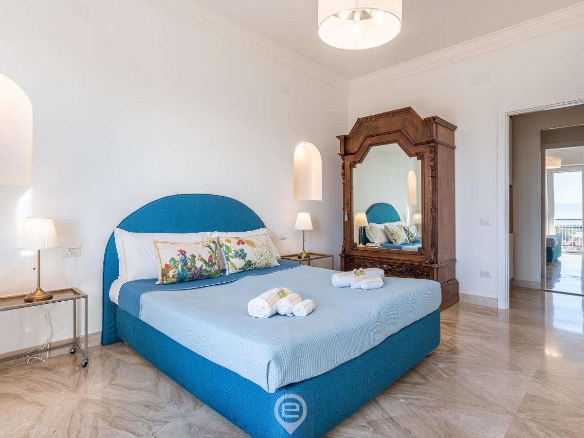 Cityscape Vista Apartment Кальярі Екстер'єр фото
