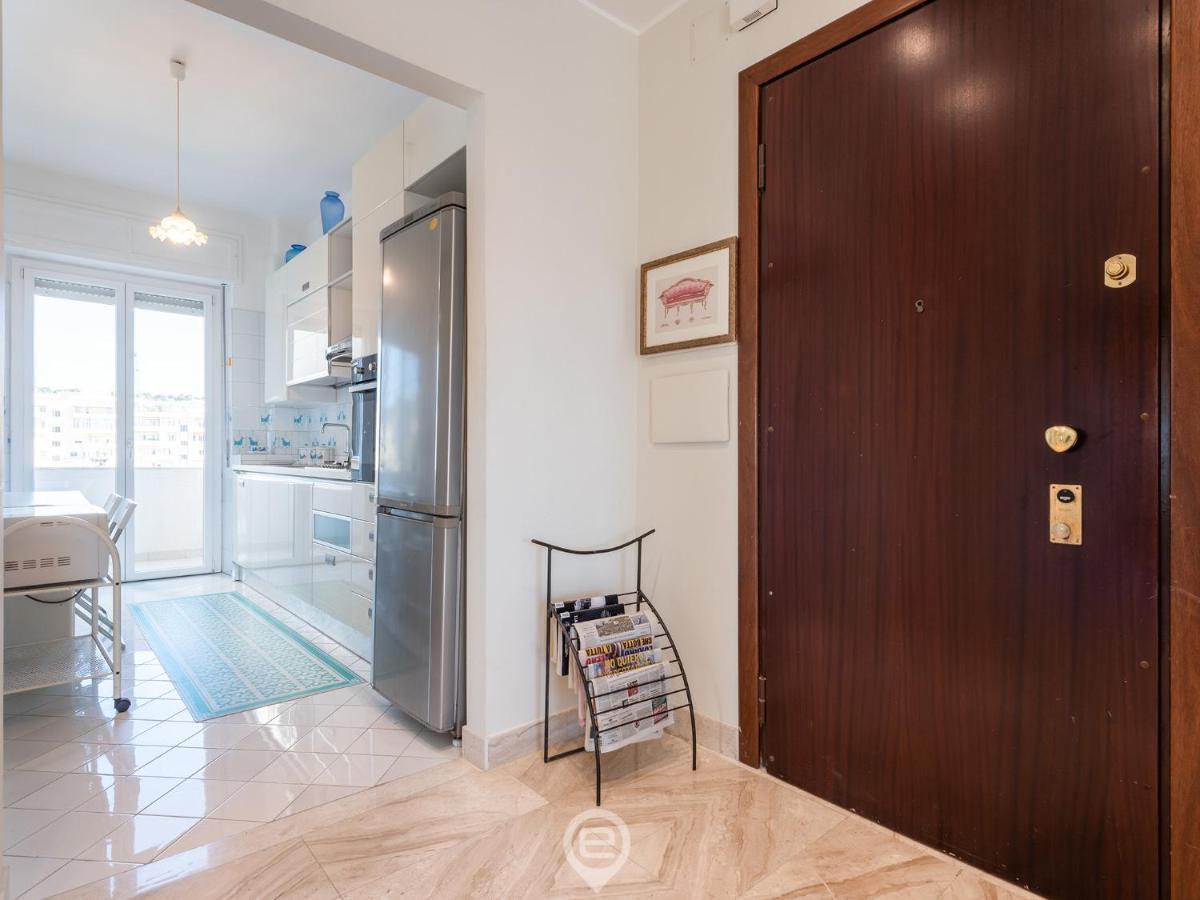 Cityscape Vista Apartment Кальярі Екстер'єр фото