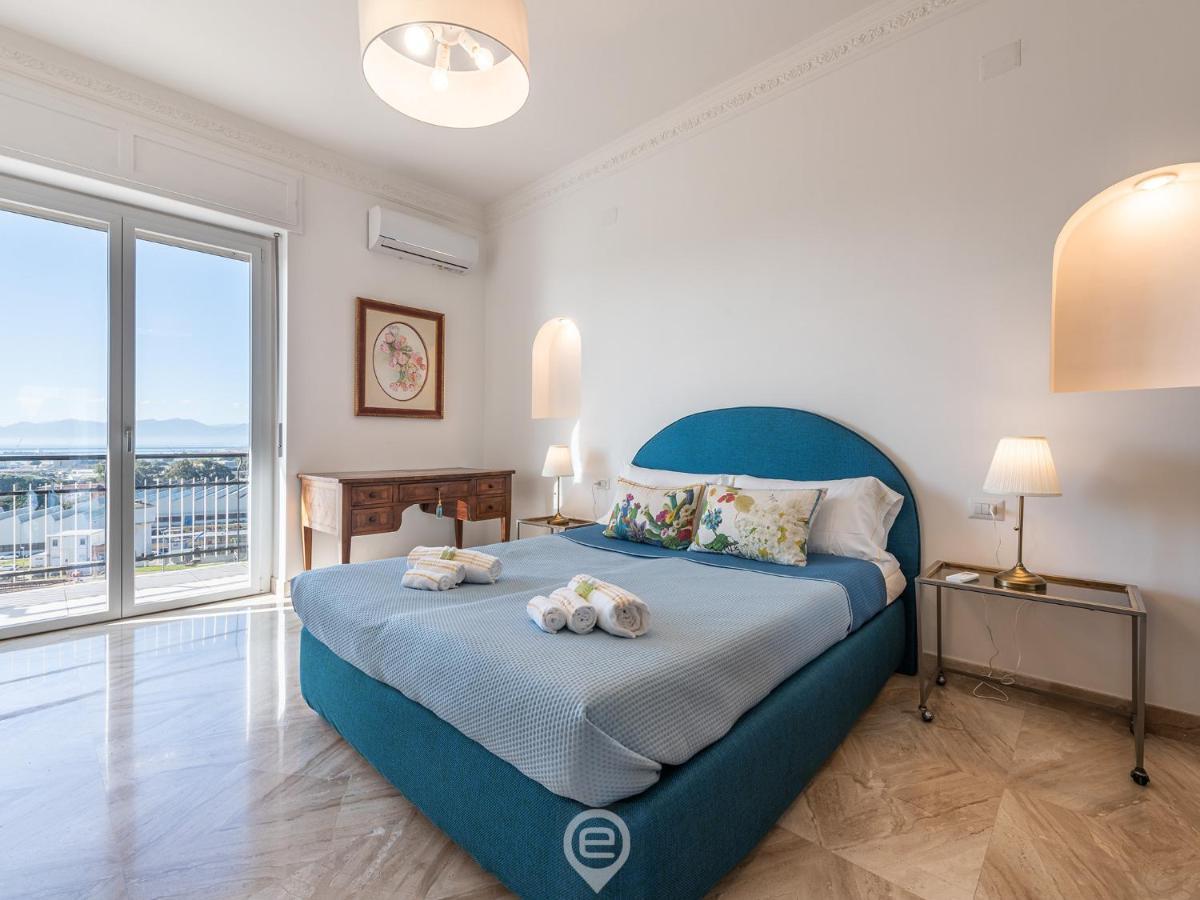 Cityscape Vista Apartment Кальярі Екстер'єр фото